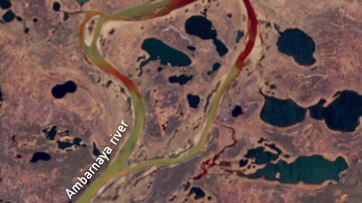 صورة عبر الأقمار الاصطناعية تظهر التسرب النفطي