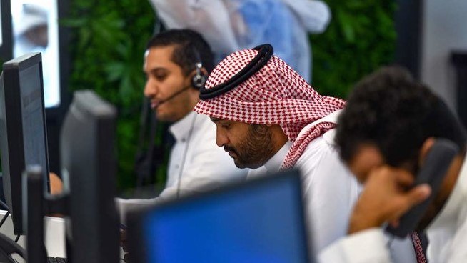 موظفون سعوديون في القطاع الخاص