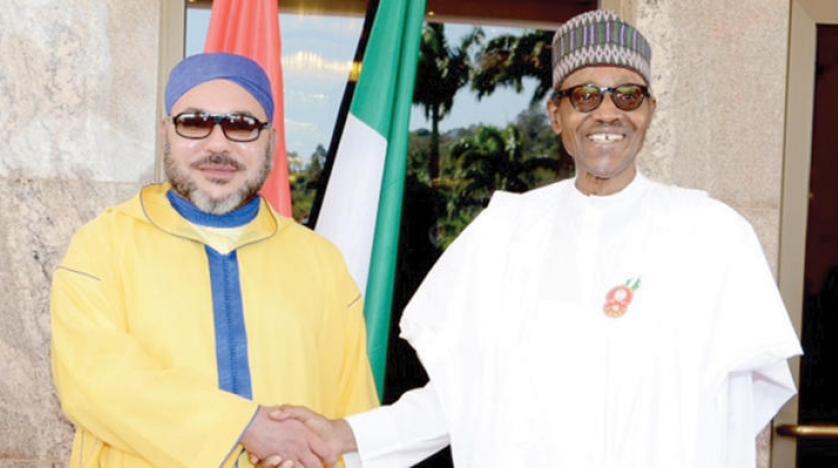 العاهل المغربي والرئيس النيجيري في احدى المناسبات