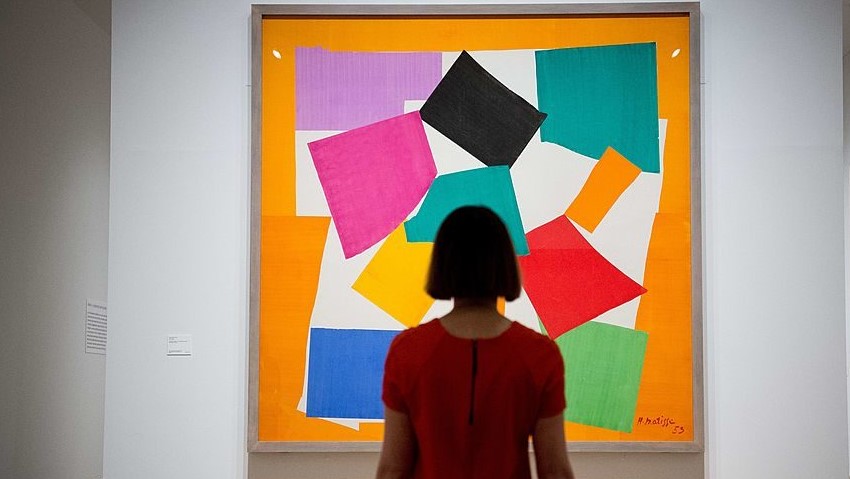 المبيعات الرقمية تنعش سوق القطع الفنية خلال كورونا