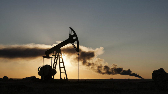 خبراء عالميون يتقعون تعافيًا متصاعدًا في السوق النفطية