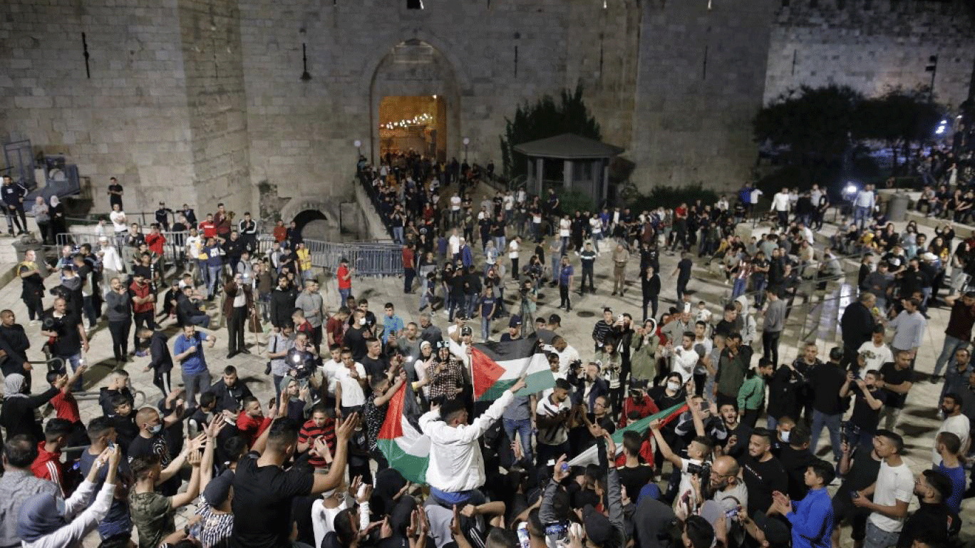 169 جريحاً في صدامات بين الشرطة الإسرائيلية وفلسطينيين في القدس