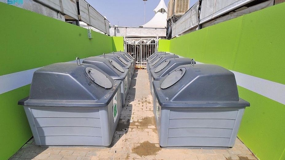 فرز النفايات في المشاعر المقدسة من المشاريع الخضراء الناجحة في مكة المكرمة