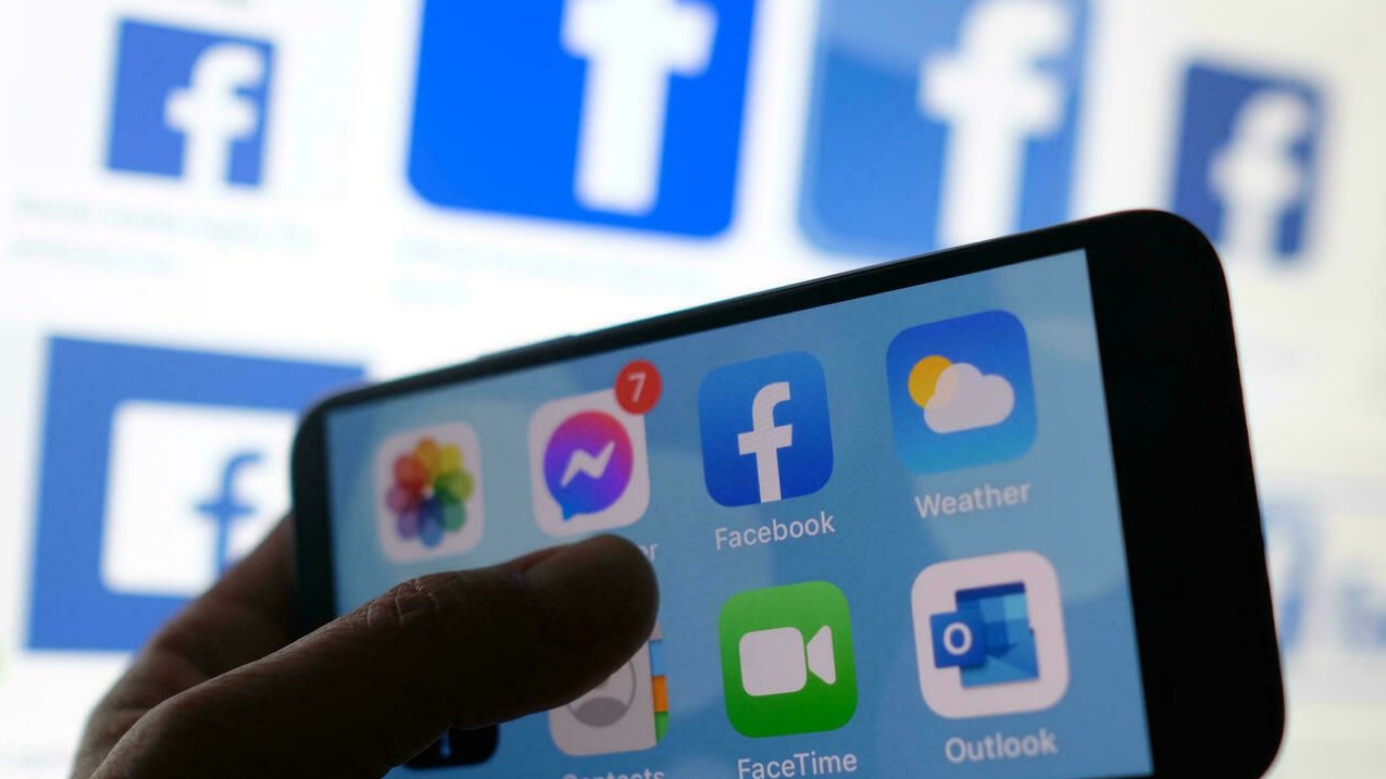 هل تعود فيسبوك رائجة بخطة ميزانيتها مليار دولار؟