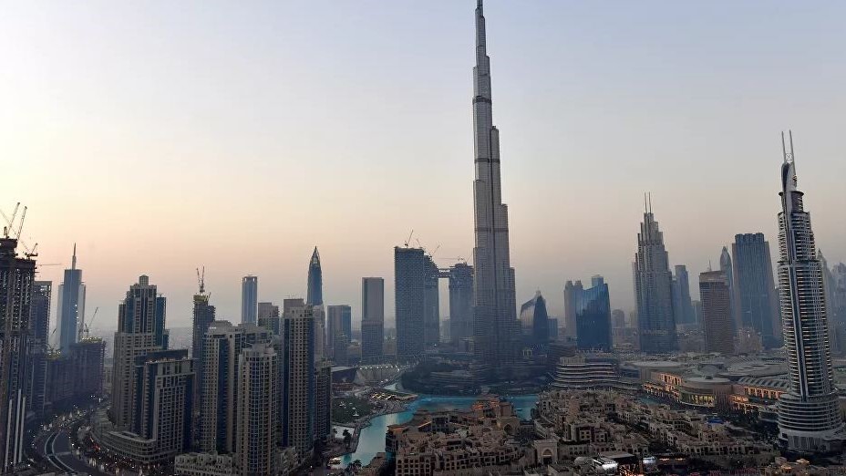منظر عام من مدينة دبي بالإمارات العربية المتحدة