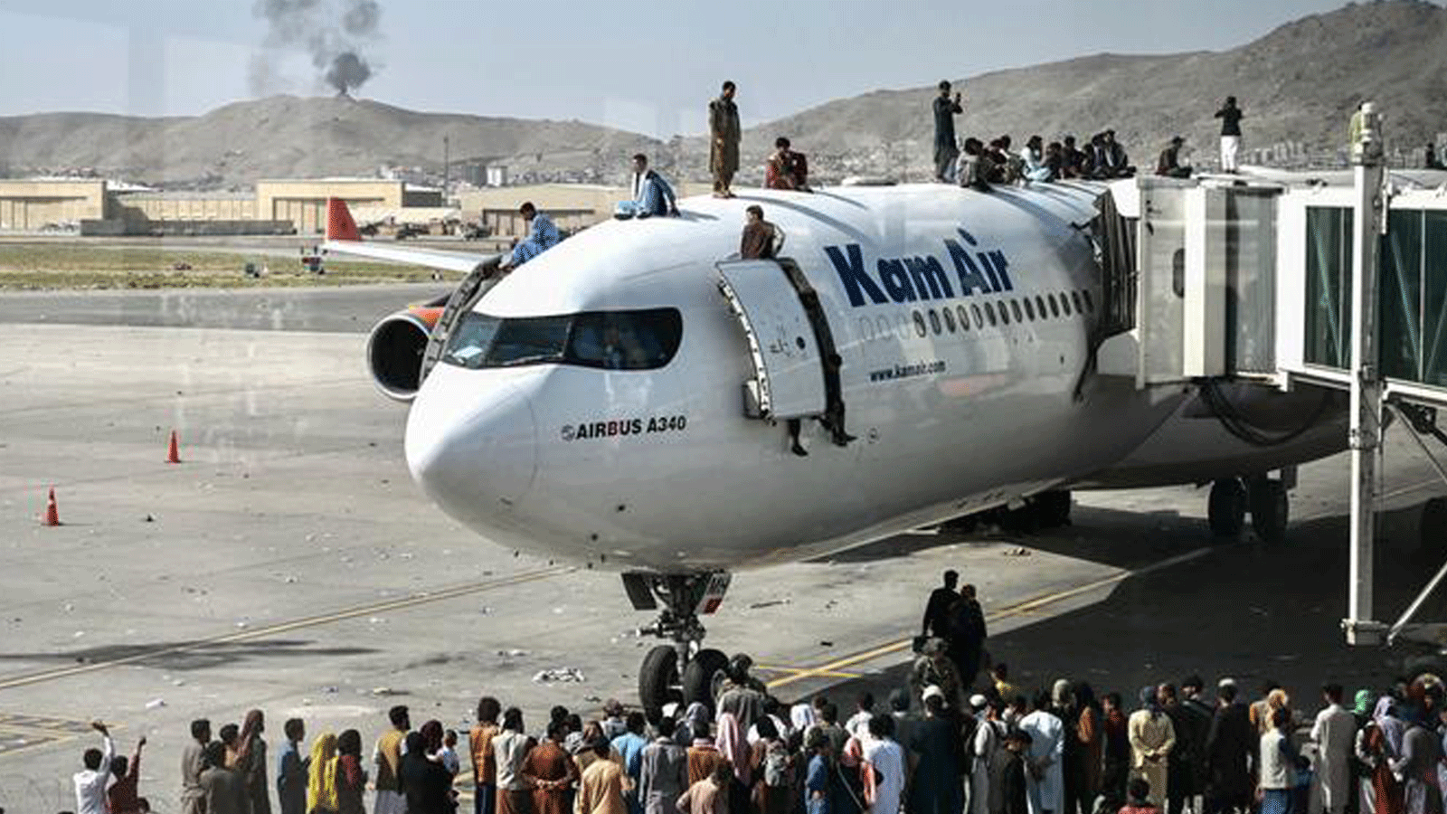 لقطة من عمليات الاجلاء التي أنجزتها الولايات المتحدة من مطار كابول