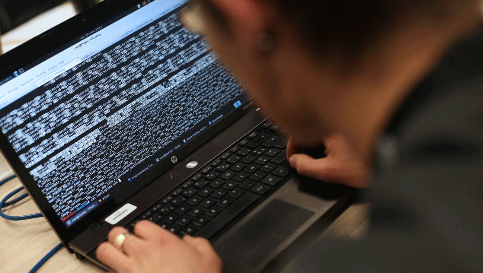 وكالة إنفاذ القانون الأوروبية يوروبول تقول أن جماعة مجرمي الإنترنت تسببت في 