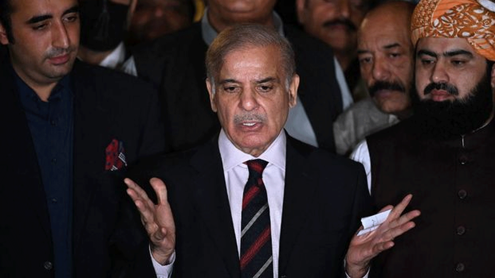شهباز شريف يعيد أداء اليمين الدستورية كرئيس وزراء جديد لباكستان