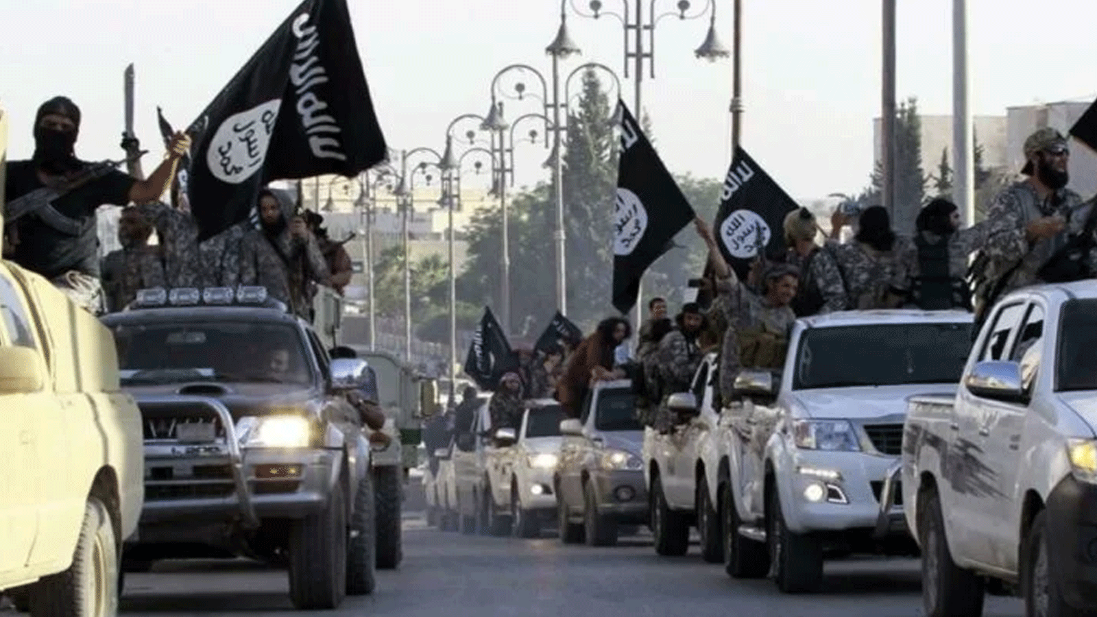 مقاتلون من تنظيم ما يسمى الدولة الاسلامية (داعش)