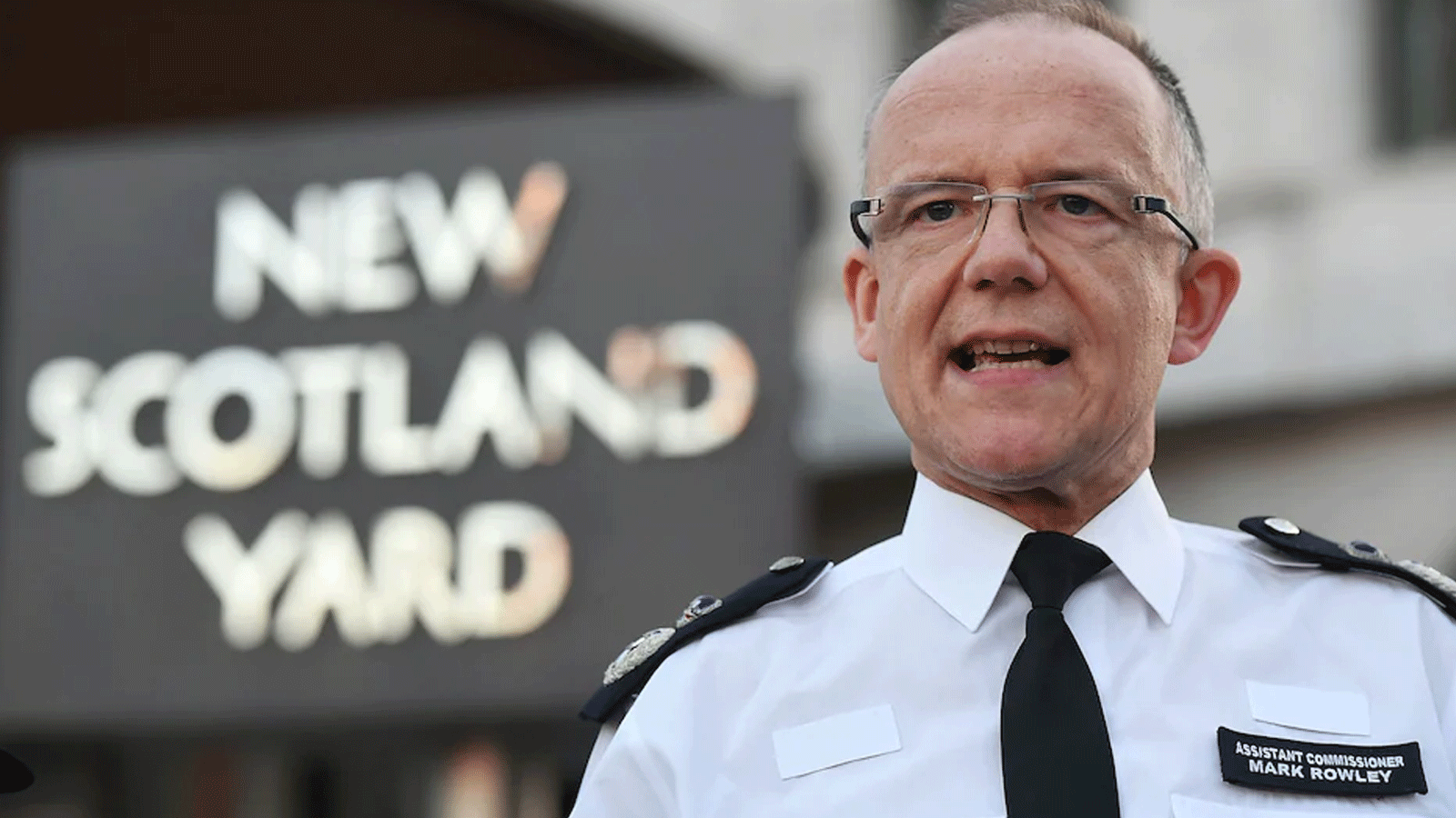 السير مارك رولي حين كان قائداً لشرطة مكافحة الإرهاب 