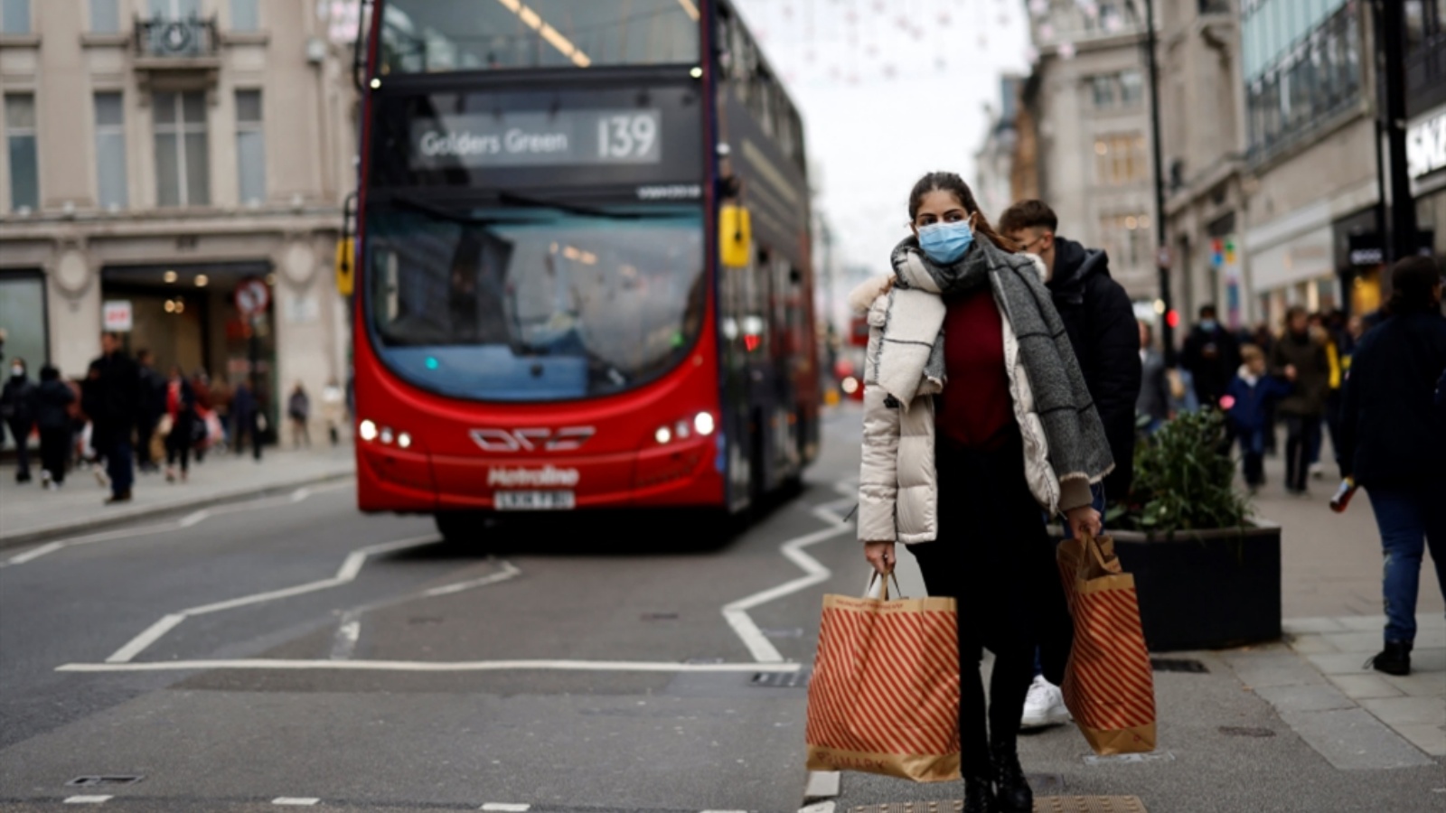 التضخم في المملكة المتحدة يبلغ أعلى مستوياته في 40 عاماً