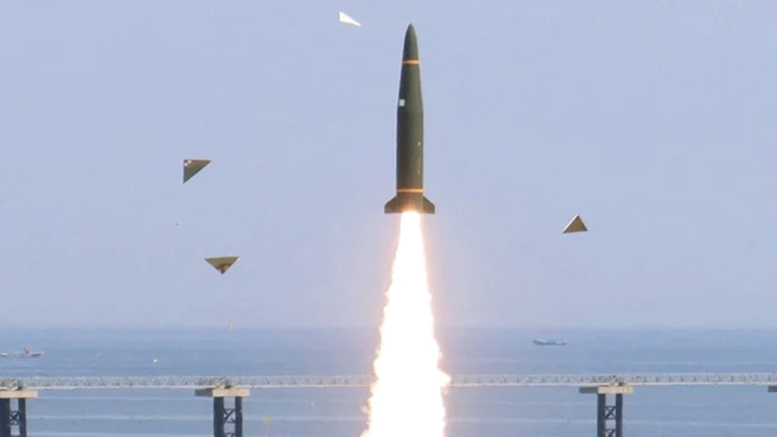 صورة أرشيفية لأحد الصواريخ التي أطلقتها كوريا الشمالية