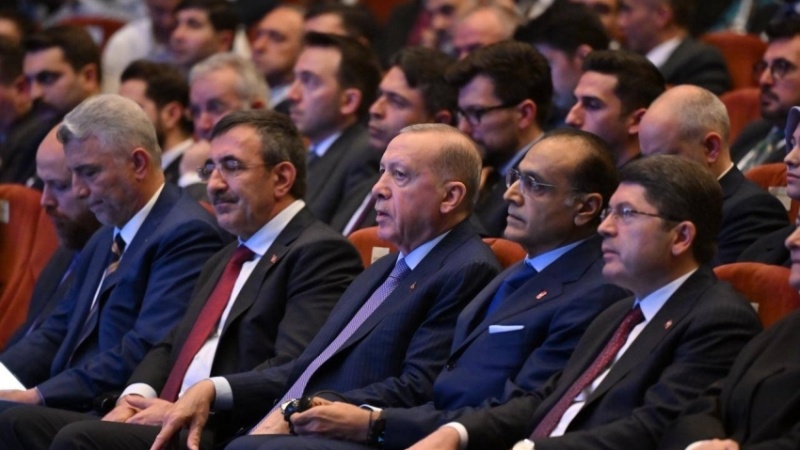 افتتاح قمة البركة للاقتصاد الإسلامي بحضور الرئيس التركي