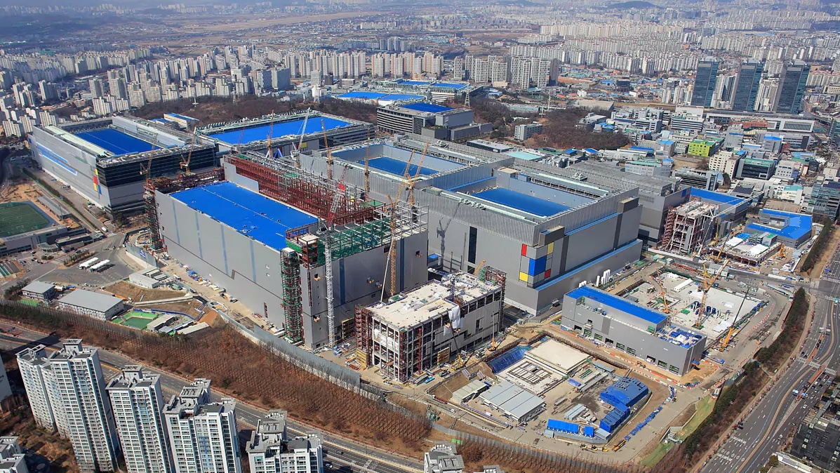 كوريا الجنوبية تتجه بقوة إلى عالم صناعة أشباه الموصلات