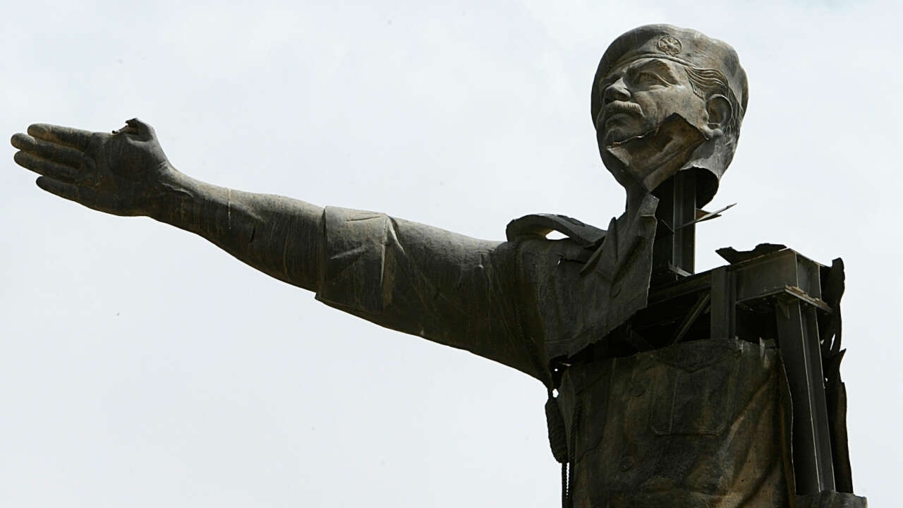 تمثال للرئيس العراقي الأسبق صدام حسين