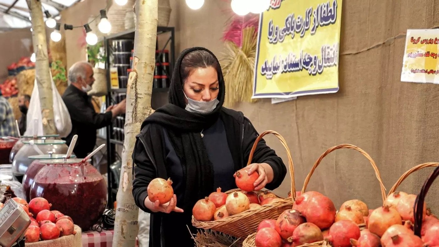 يسجل اقتصاد إيران نمواً ضعيفاً مصحوباً بمعدلات تضخم مرتفعة