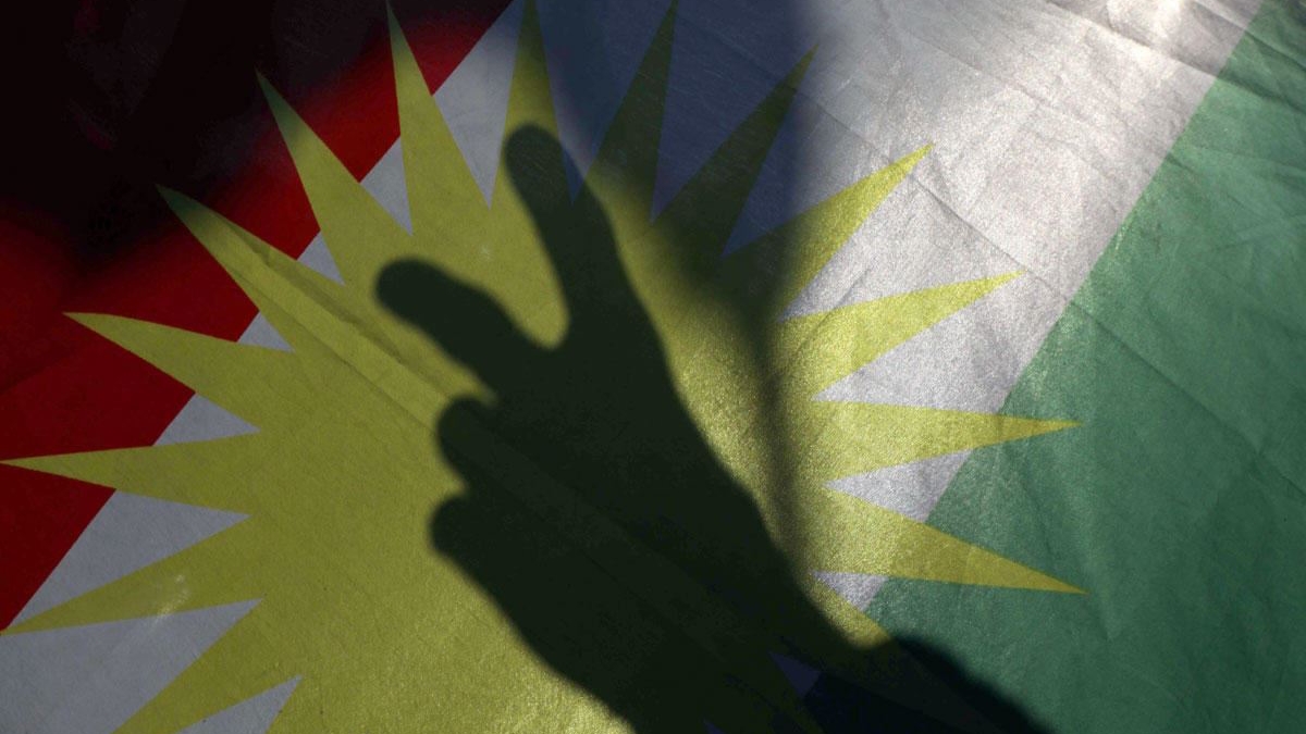 الكورد عبر تاريخهم الطويل تبنّوا اللون الأصفر كرمز لهم