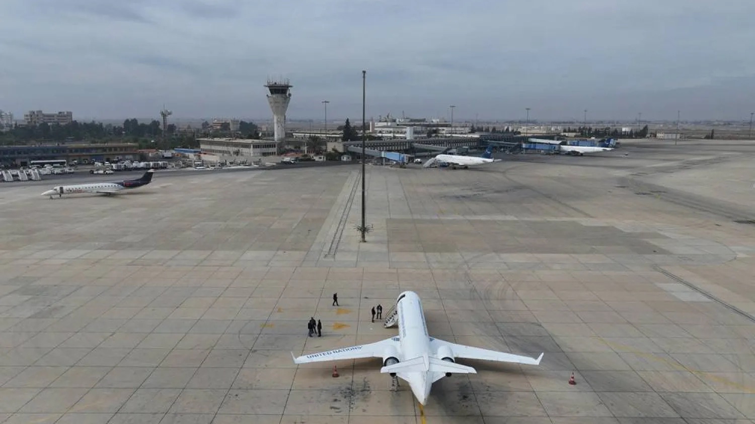 مطار دمشق الدولي