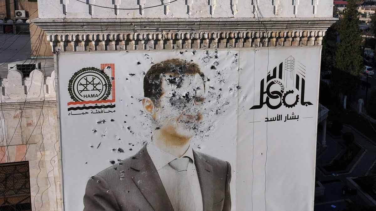 كانت الدولة السورية مرادفًا للسيطرة المركزية المطلقة إبان حكم آل الأسد