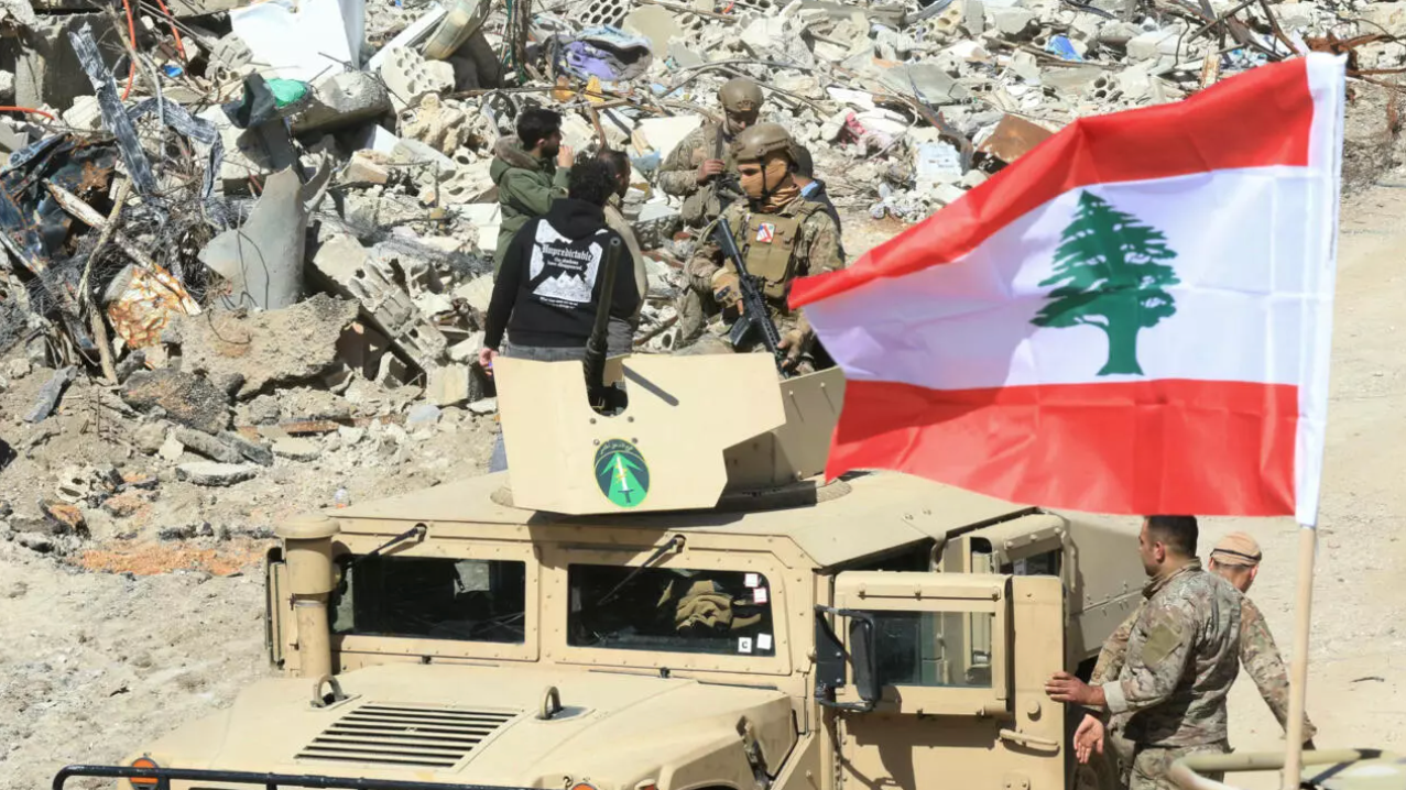 الجيش اللبناني في بلدة العديسة الحدودية بعد خروج الجيش الإسرائيلي منها