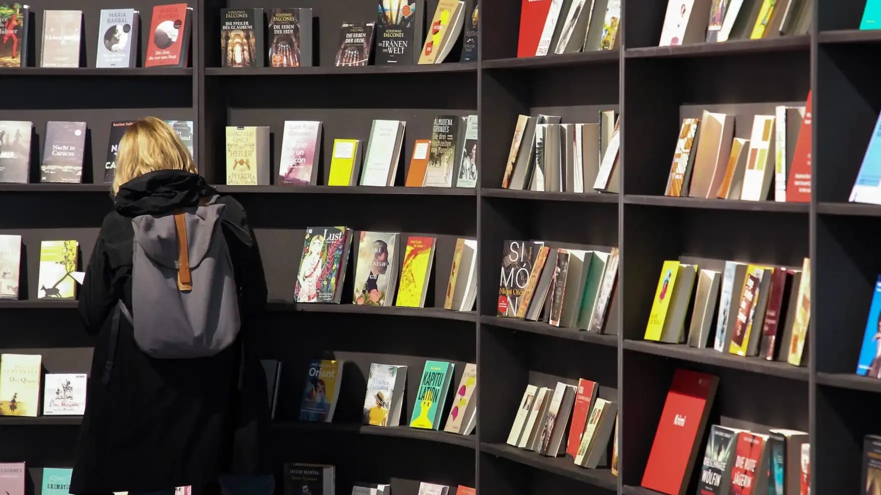 تنمية التفكير النقدي والتحليلي تأتي أولًا من القراءة