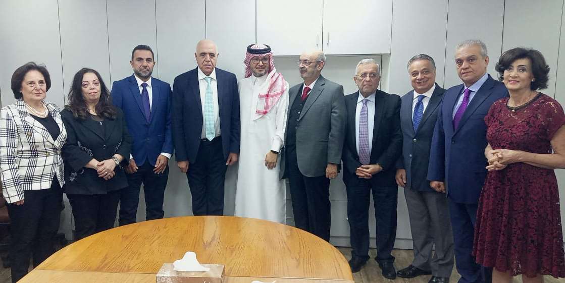 السفير بخاري يتفقد نقابة المحررين في لبنان ويشيد بدورها الوطني والإعلامي