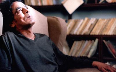 محمد منير في مشهد من الفيلم