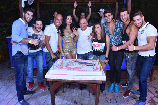 الاحتفال بعيد ميلاد شيراز