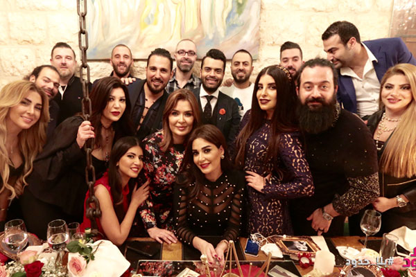 العائلة والأصدقاء يحتفلون بعيد ميلاد سيرين عبد النور