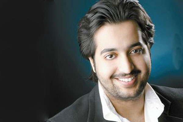 عادل محمود يشرح تحديات الغناء في البحرين