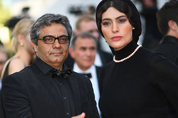  المخرج الإيراني على محمد رسولوف والممثلة سودابي بيزاري في مهرجان كان بفرنسا 