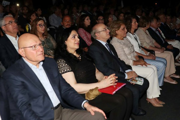 إفتتاح مهرجانات بيروت الثقافية بمشهدية مُبهِرَة عن تاريخها