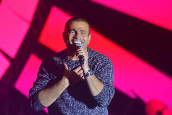 عمرو دياب خلال الحفل