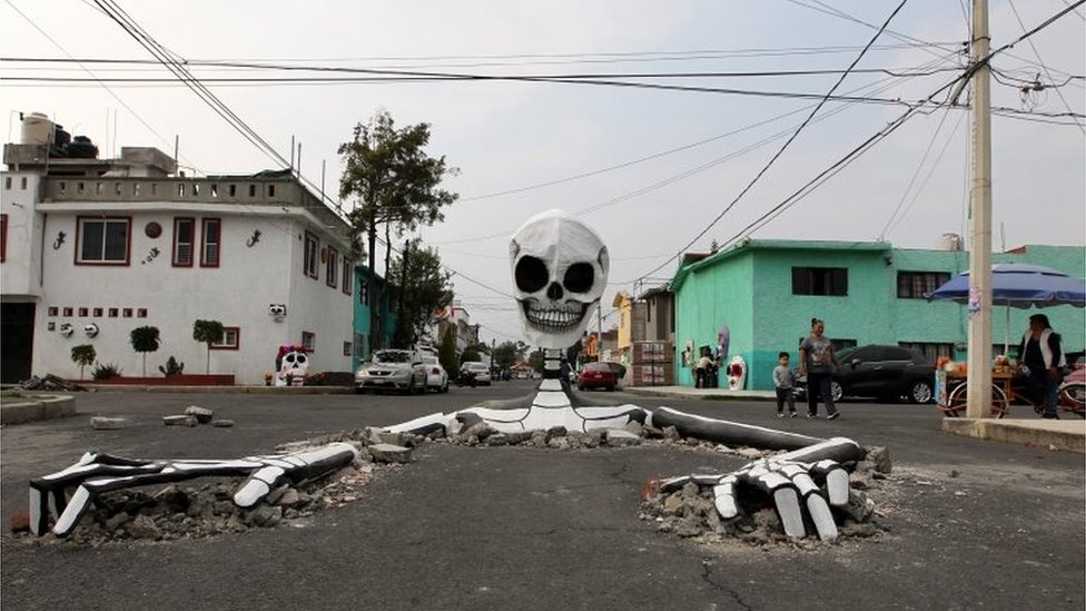 يوم الموتى: المكسيكيون يحتفلون بالراحلين عنهم