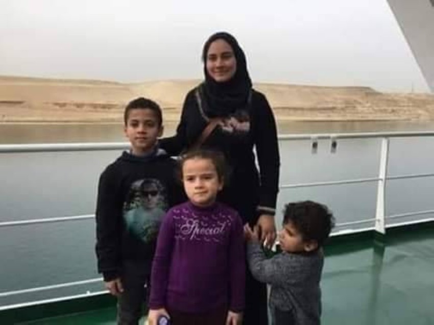 زوجة أحمد منسي وأولاده
