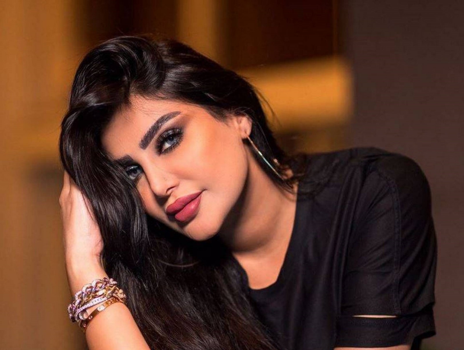 أمل العوضي متهمة بشراء تهنئة نجم "La Case De Papel" بعيد ميلادها ... كيف ردت؟