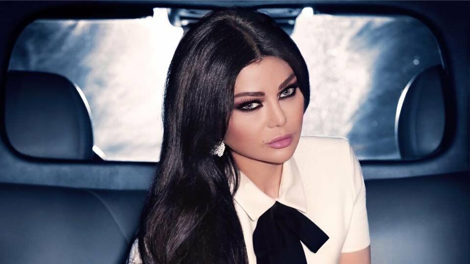 هيفاء وهبي تعلق على أغنية إليسا الجديدة "صاحبة رأي"