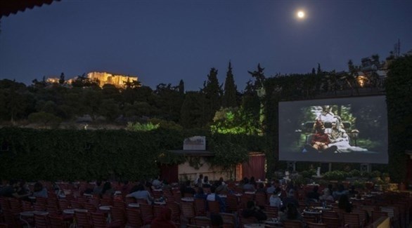 دور السينما اليونانية المفتوحة في مهبّ الريح بسبب كورونا