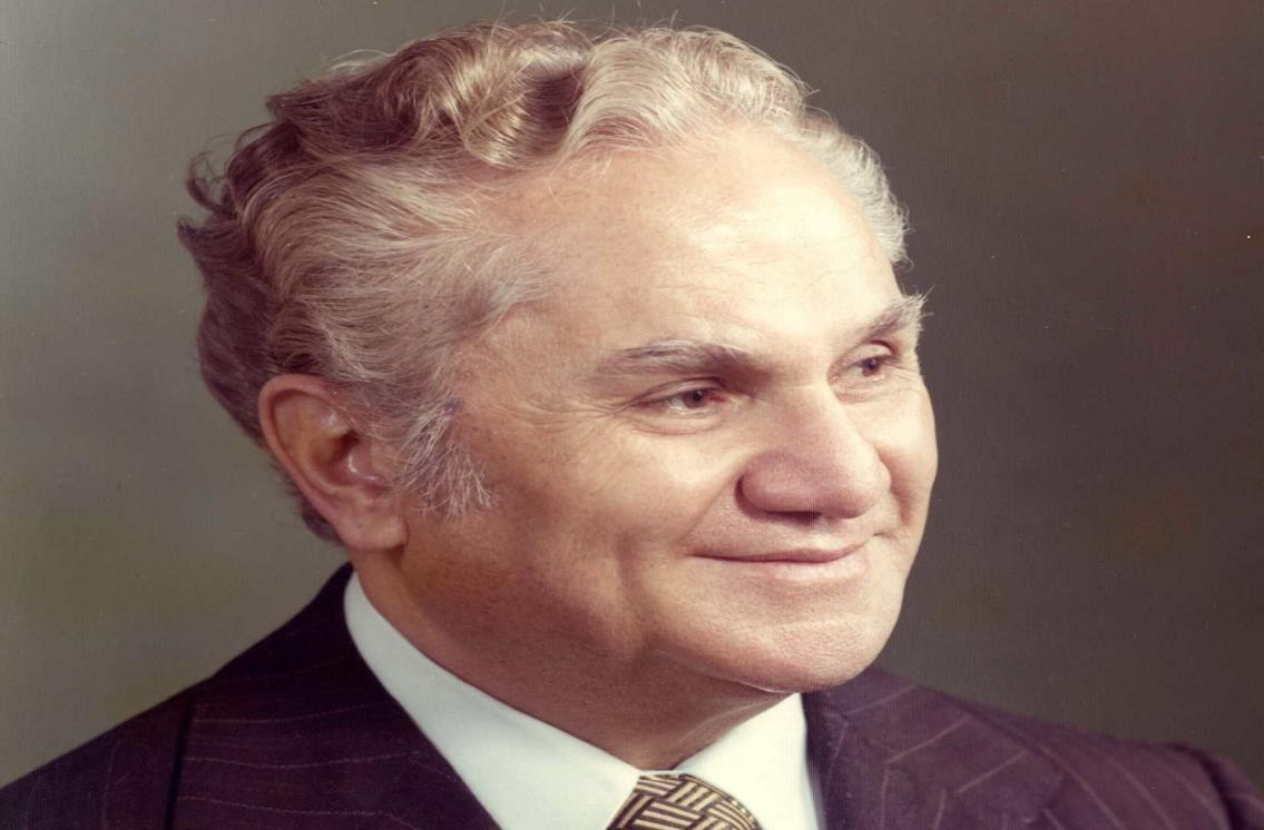 مسرح إسطنبولي يكرم زكي ناصيف في مهرجان صور الموسيقي الدولي