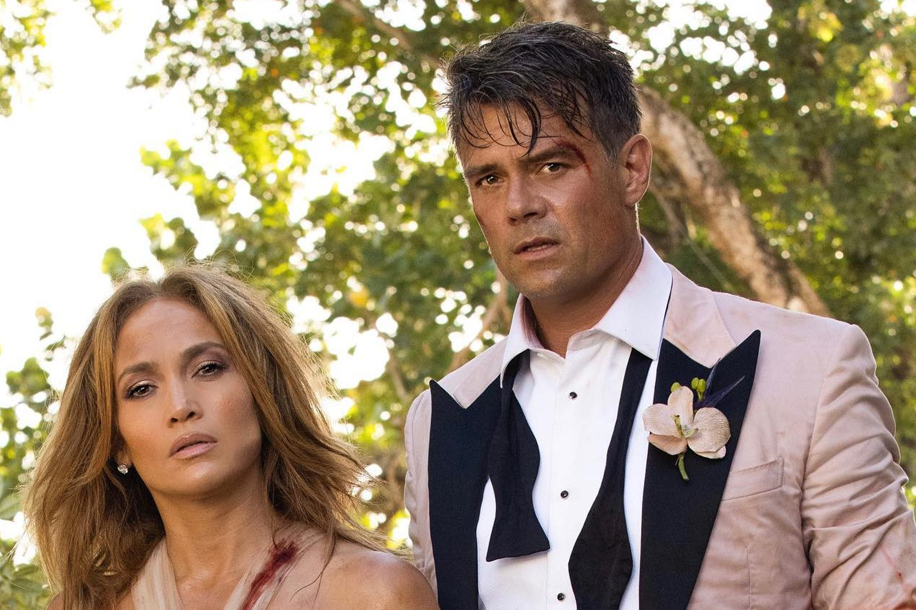 من كواليس تصوير فيلم "Shotgun Wedding"