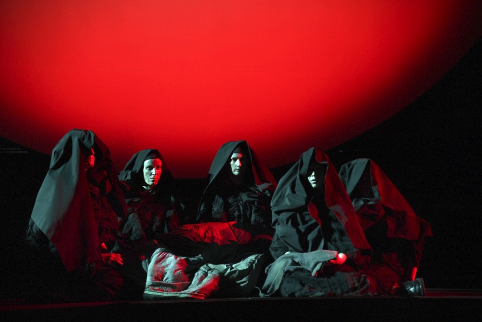 مهرجان أبوظبي يقدم العرض العالمي الأول لأوبرا أبوكاليبس العربي من فرنسا