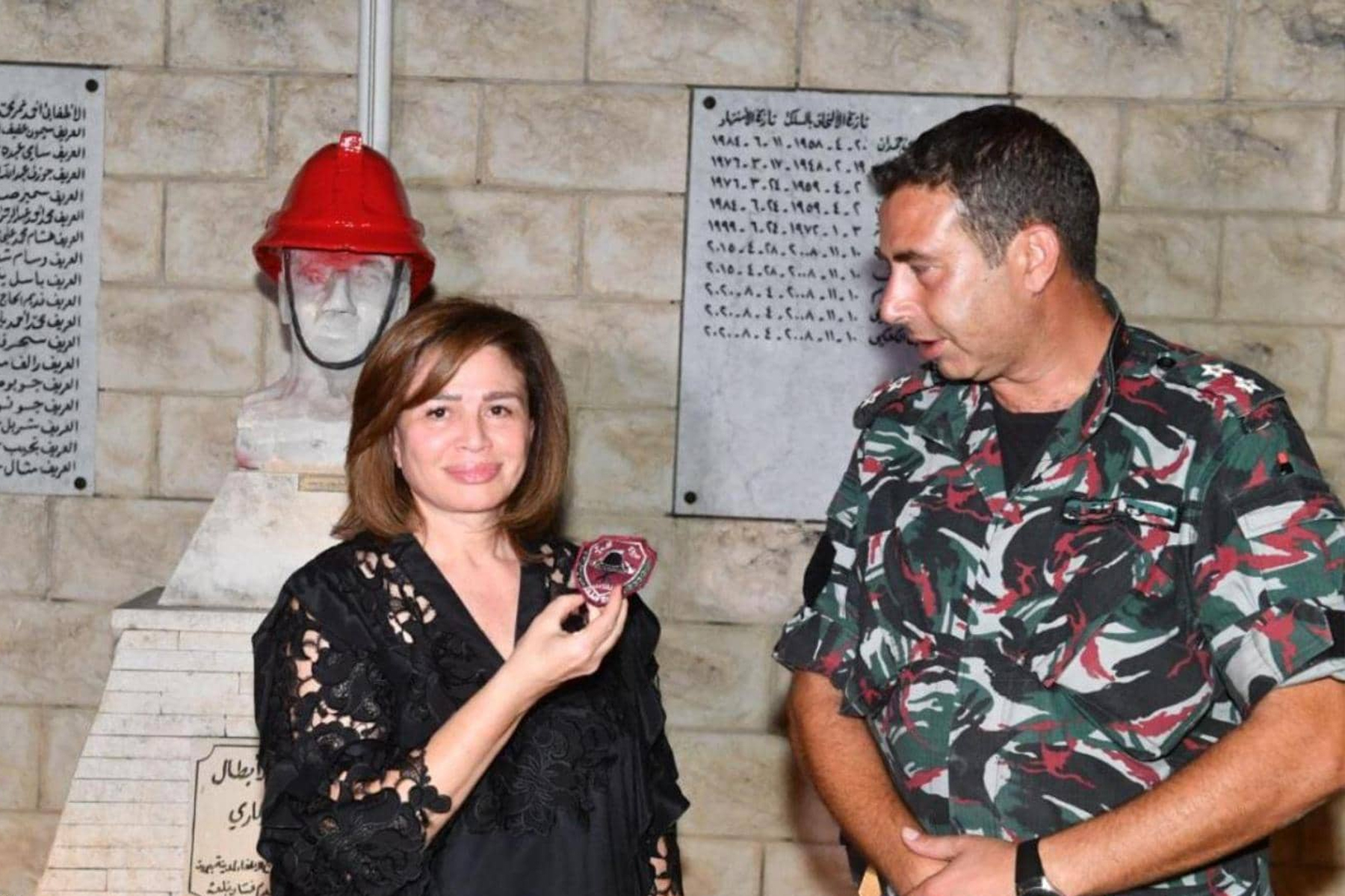 الهام شاهين تبكي: "أول مرة أشوف بيروت كده"