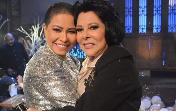 شيرين عبد الوهاب تحتفل بالعام الجديد مع صاحبة السعادة