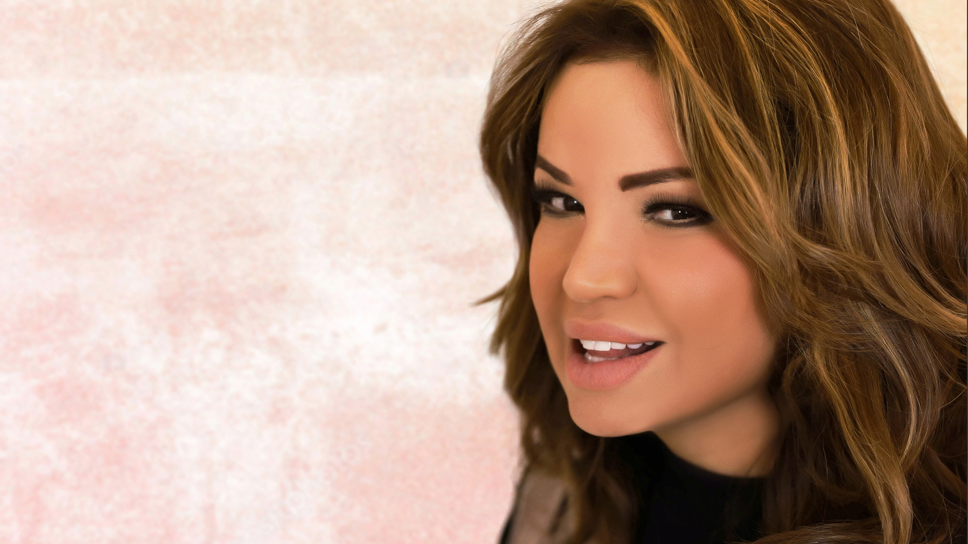 جوانا ملاح تتصدر "الترند" بجديدها "إنت عود"