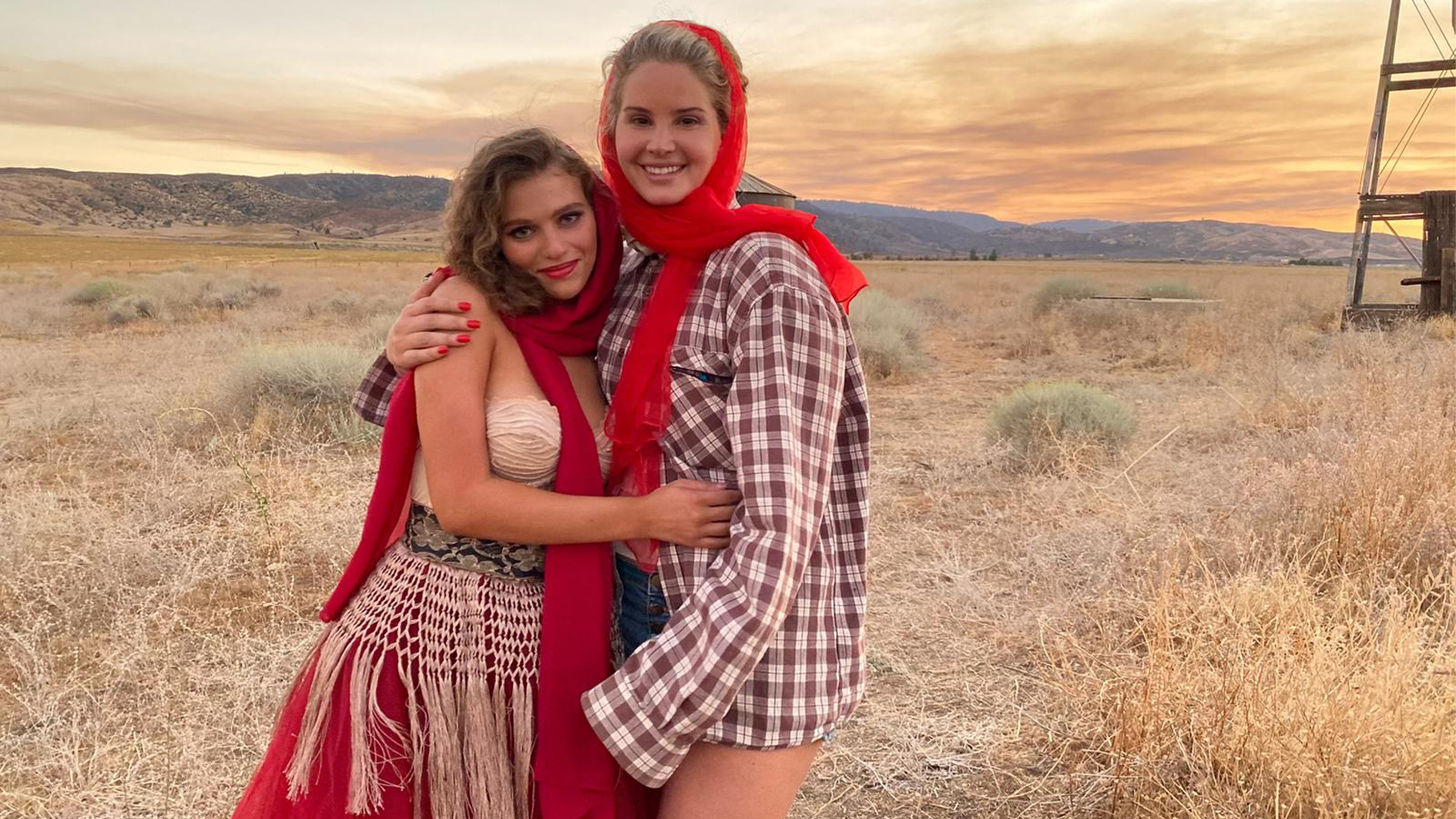 الفنّانة الفلسطينيّة التشيليّة إليانا تُطلق ألبومها الغنائيّ القصير "Elyanna II"