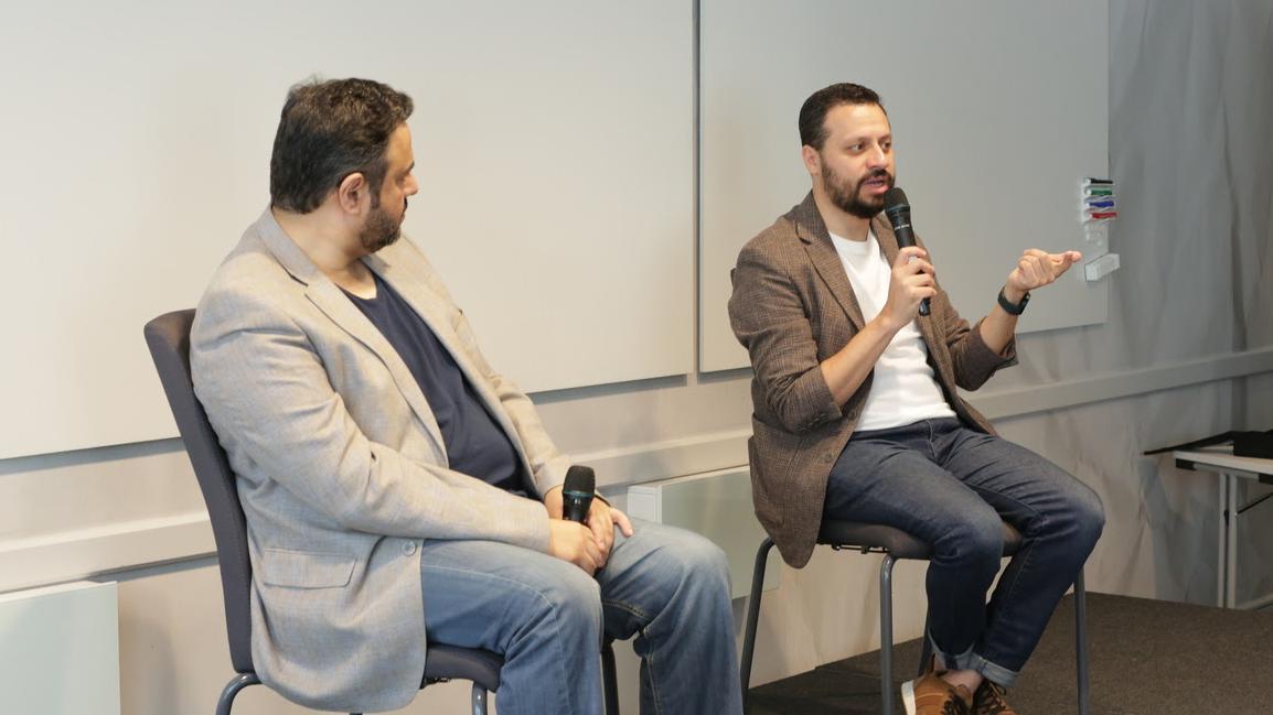 الناقد أحمد شوقي مع رئيس هيئة الأفلام السعودية عبدالله آل عياف