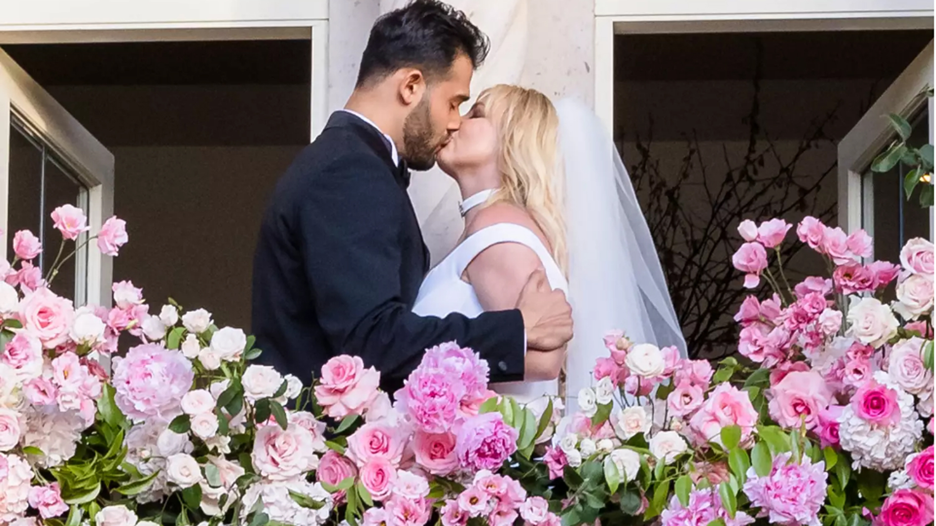 نوبة ذعر تصيب بريتني سبيرز قبل عقد قرانها على سام أصغري