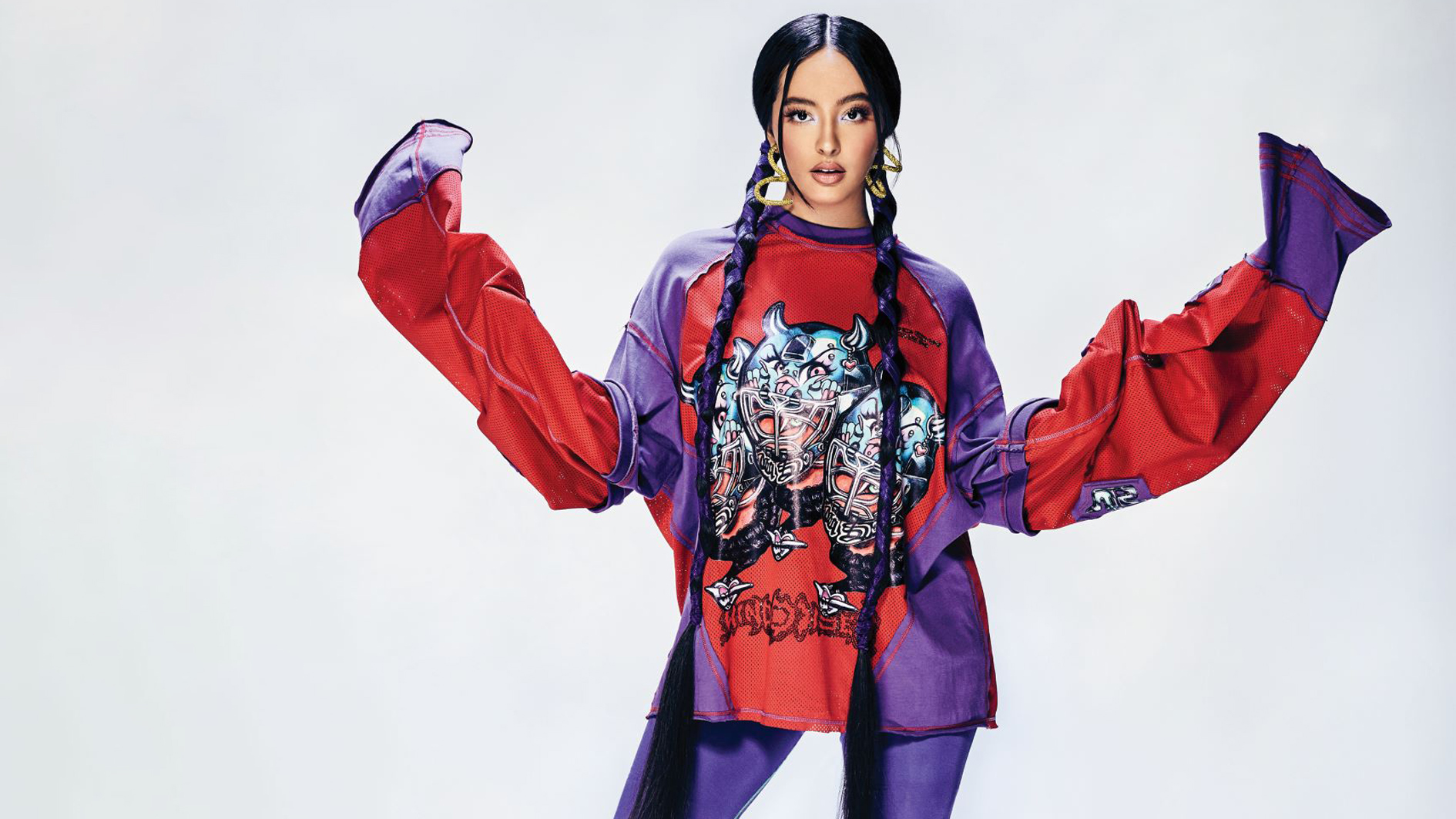 نجمة البوب فوزية تقدم حفلاً موسيقياً حياً في دبي