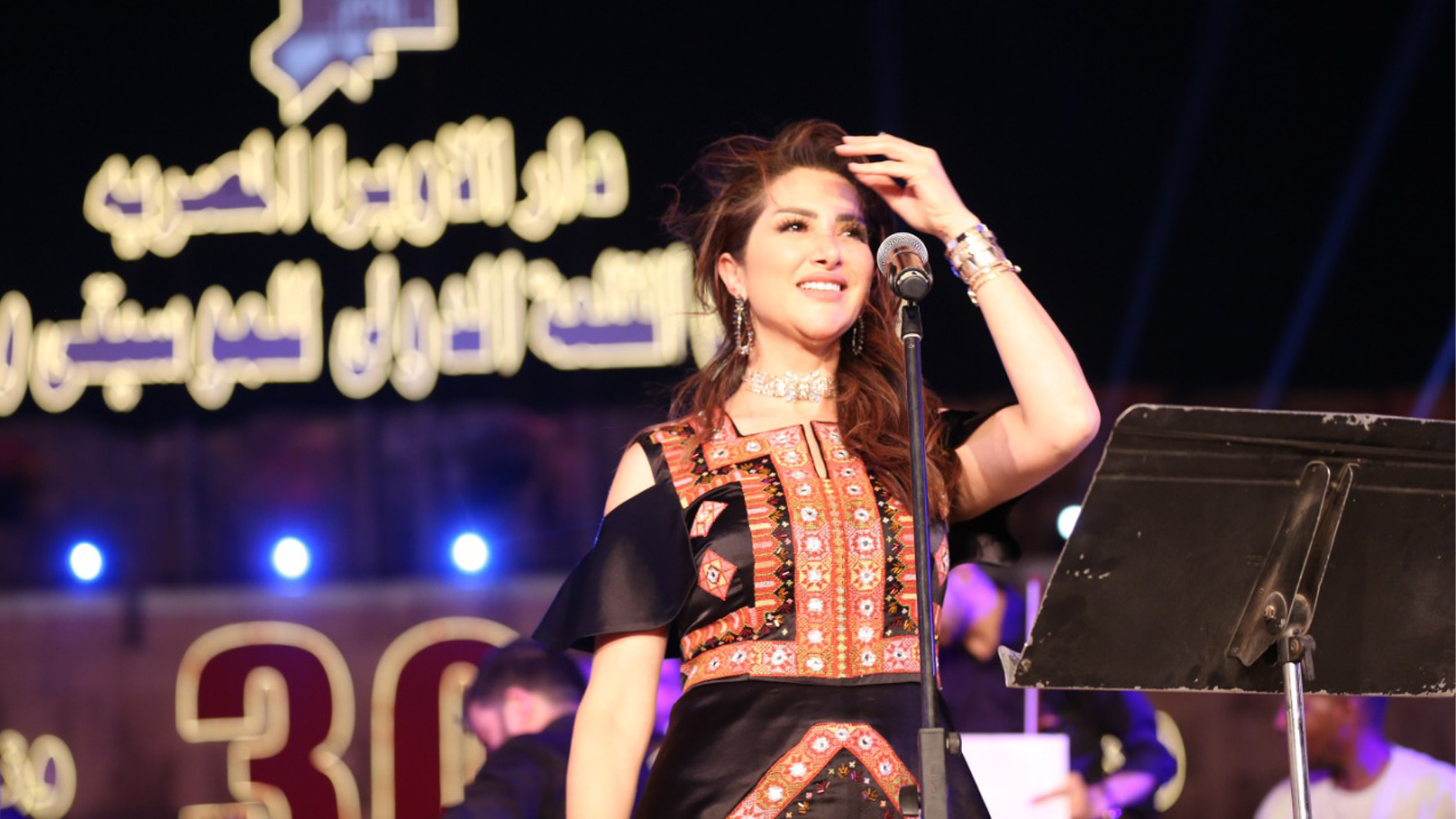 زين عوض تخوض تجربة جديدة في قلعة صلاح الدين بالقاهرة