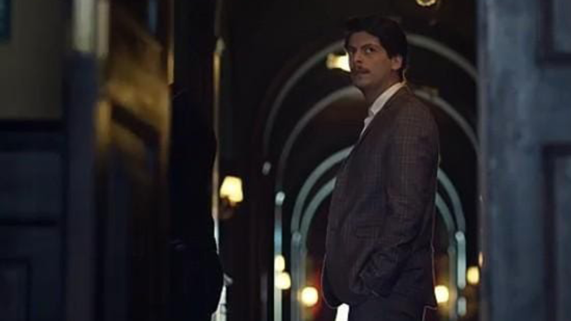 تعرف على الضيف الغامض في آخر حلقات الغرفة ٢٠٧